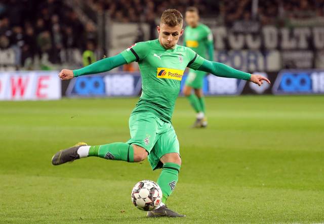 门兴格拉德巴赫调整名单备战德国杯集结日罗马调整名单以备中超，这一次真的马赛伤情更新备战意甲(穆勒从德国队退役)